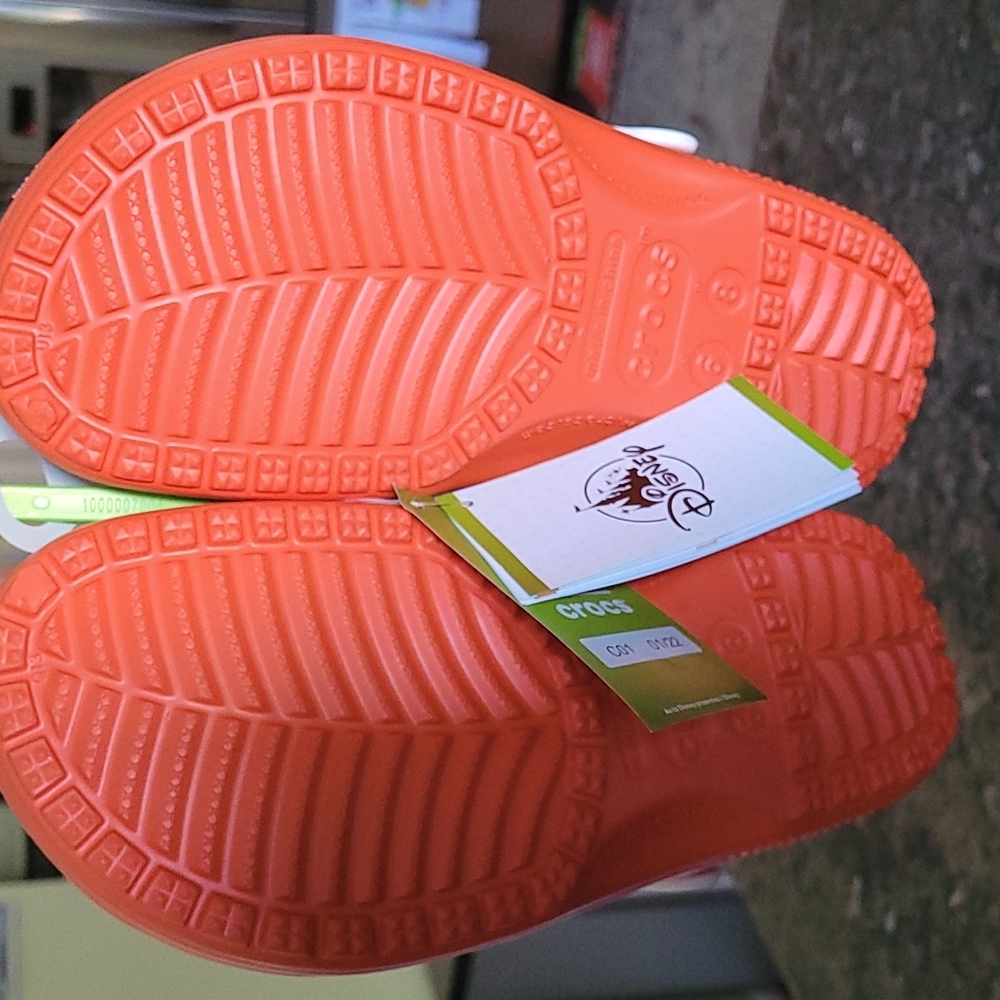Brand New! Disney Orange Bird Crocs! π§‘ Women's Size 8 - Picture 4 of 5